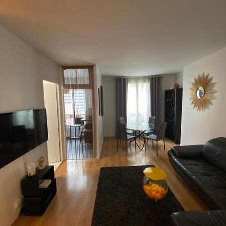 Appartement Champs Élysées Trocadero Parigi Esterno foto