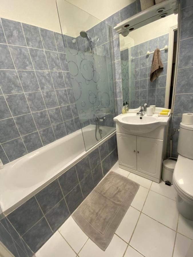 Appartement Champs Élysées Trocadero Parigi Esterno foto